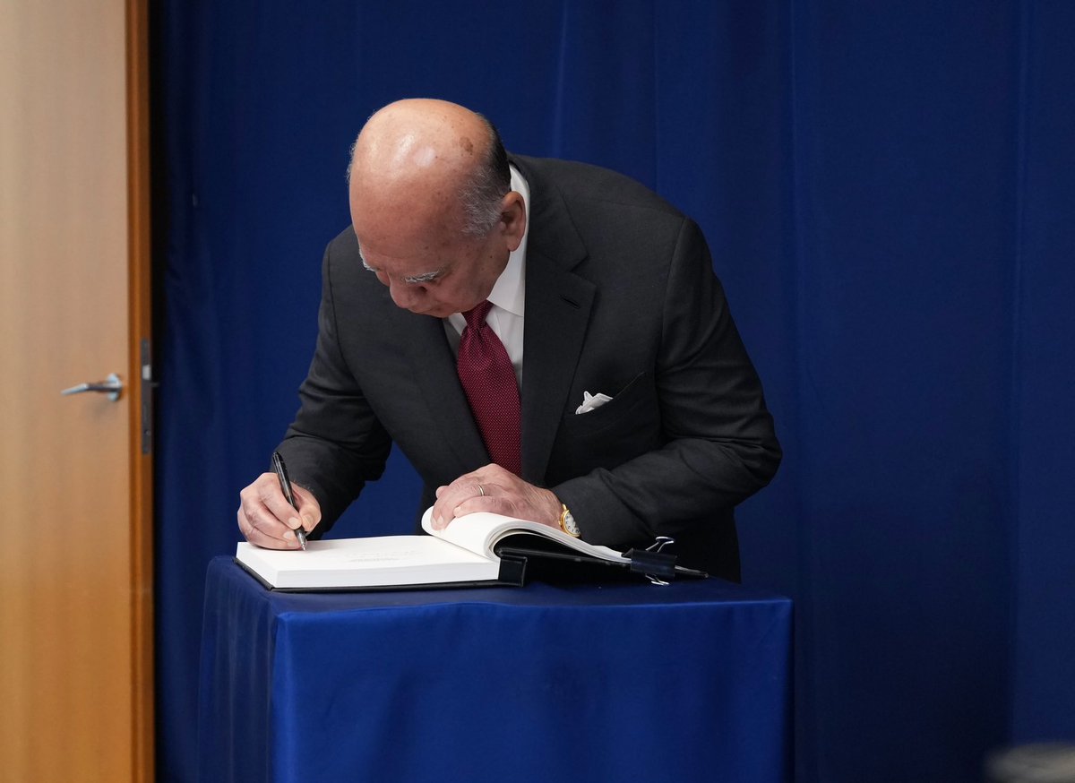 Iraqimofa's tweet photo. وزير الخارجية يلتقي الأمين العام للأمم المتحدة ويثمن جهوده في دعم العراق – وزارة الخارجية العراقية https://t.co/lBSJFDX3c0 https://t.co/KDWkc0d3Ov
