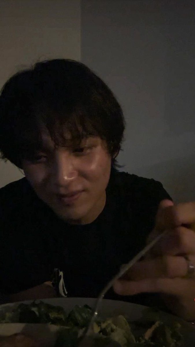 haechaniieeluvr's tweet photo. ovulation cravings: this haechan https://t.co/UOlAEYSQYw