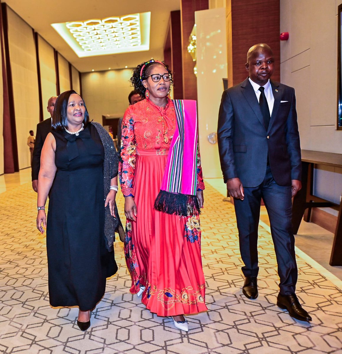rebecca_miano's tweet photo. Congratulations to the Government and people of the Republic of South Africa on this historic milestone anniversary! 🇰🇪  🇿🇦 

#SouthAfrica32ndNationalDay https://t.co/3dznMpBmYb