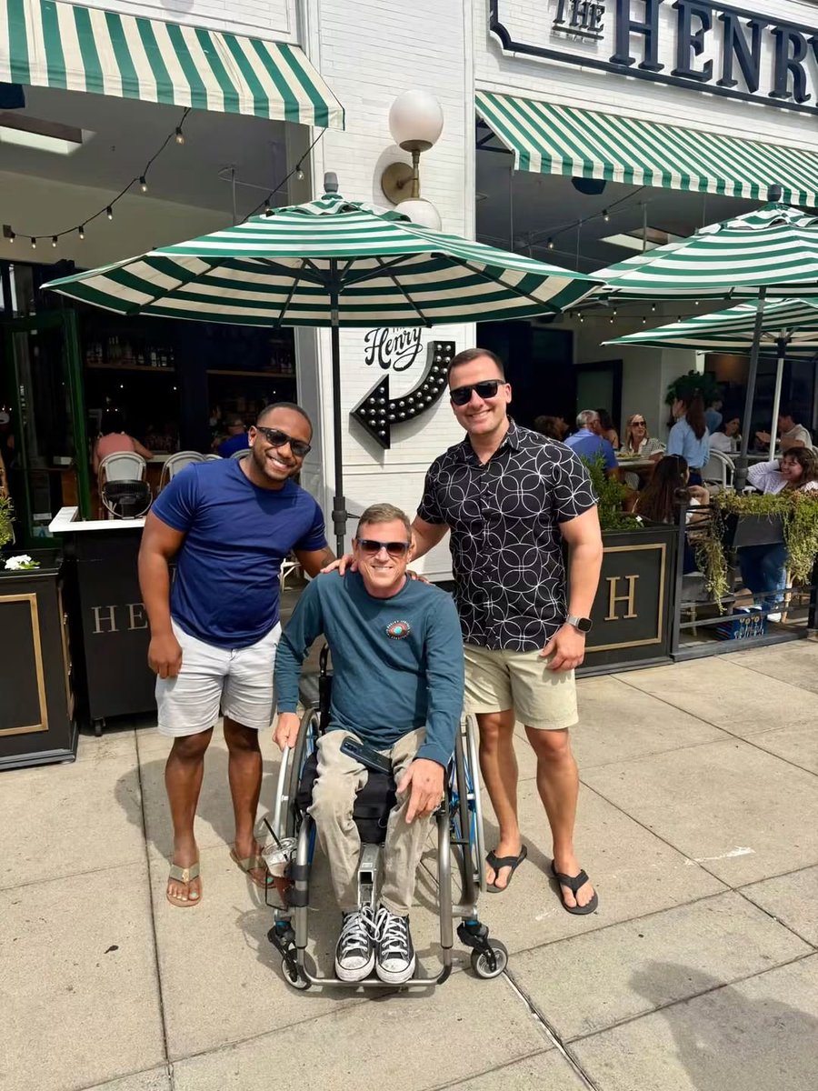 Dremedyd's tweet photo. Enjoying a sunny day afternoon in Coronado :) https://t.co/Umj94AY0xp