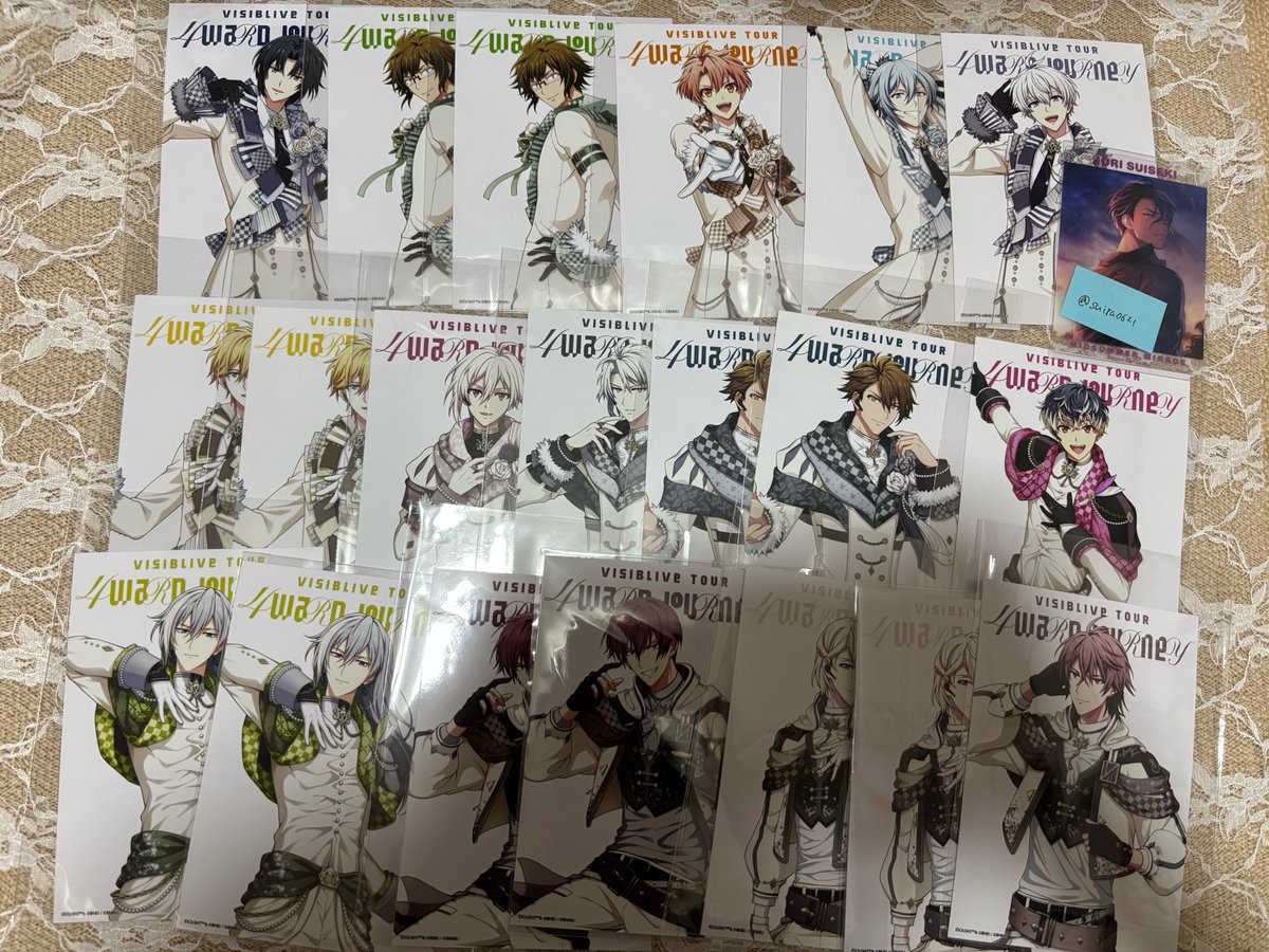 Suira0621's tweet photo. 【交換】アイナナ アイドリッシュセブン　4J 4WJ 特典 ブロマイド

譲）写真のもの

求）陸

纏めての方優先
郵送希望です。
検索からもお気軽にお声掛けください！ https://t.co/lERwZ6Zv6j