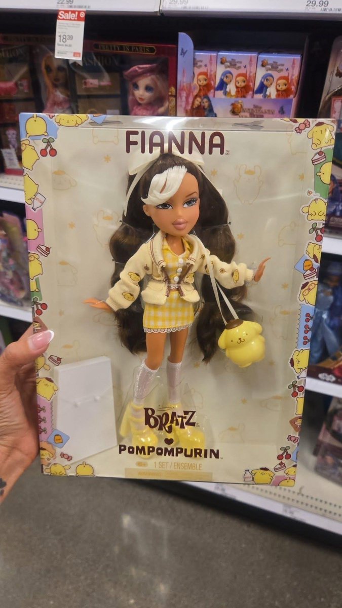 SeeingMount's tweet photo. First look at Bratz Pompompurin Fianna via Ariana Romero https://t.co/HxUoEe75tI