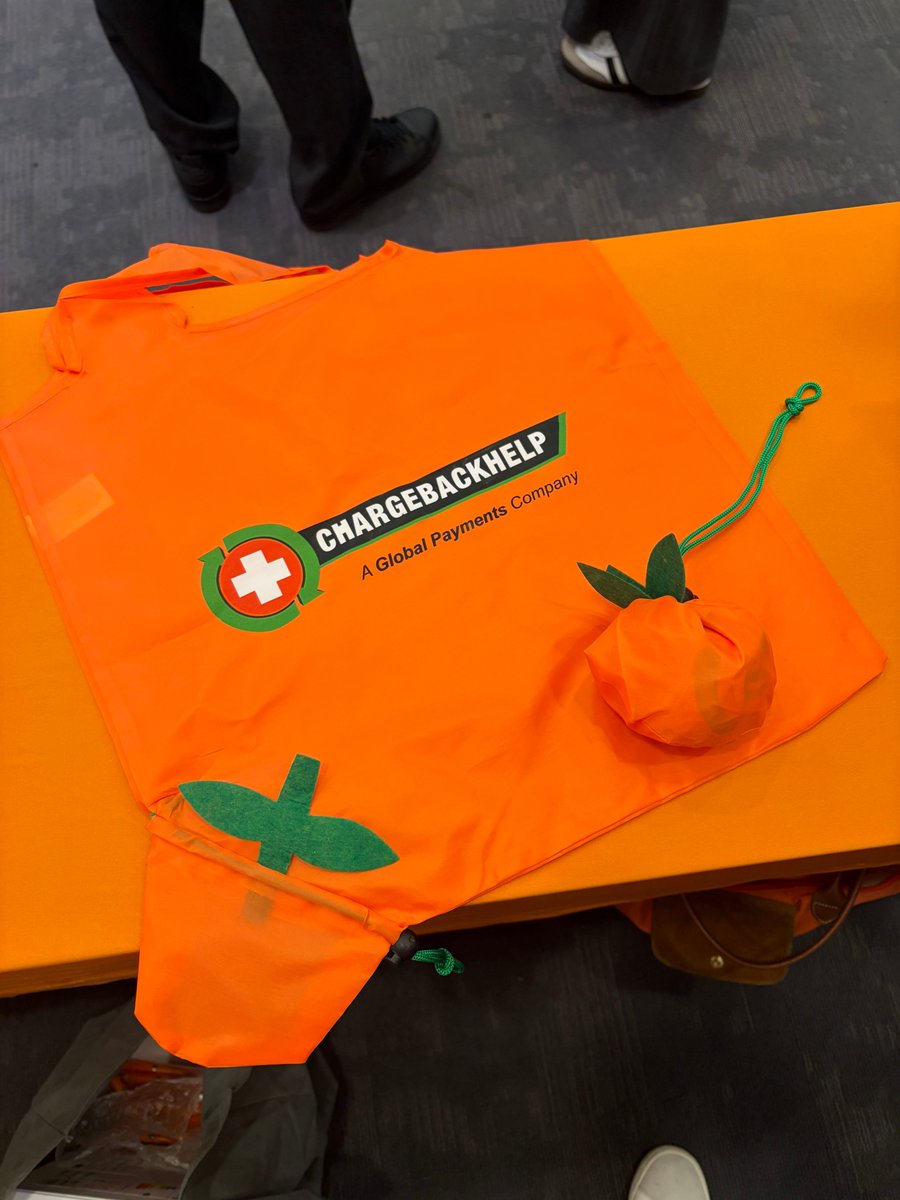 Chargeback_Help's tweet photo. We’re LIVE from TES Prague! ChargebackHelp is right in the thick of it. It’s great to be back at TES Affiliate Conferences connecting with the affiliate marketing community. Find us at Meet Market table 114, hosting an educational session &amp; sponsoring lunches.
#TESPrague #TES2026 https://t.co/s2VN2qESt6