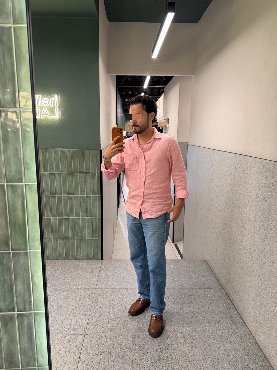 SrOzaus's tweet photo. Ya es viernes de empinar el codo, bailar toda la noche y coger de perritooo😮‍💨

Les dejo una fotito para que no se olviden de mi👋🏼

#swgdl
#singlejoven 
#Swingergdl
#singlegdl
#single
#trio 
#hotwife
#hotwifeTapatia 
#hmh https://t.co/6YPI7pk4F4