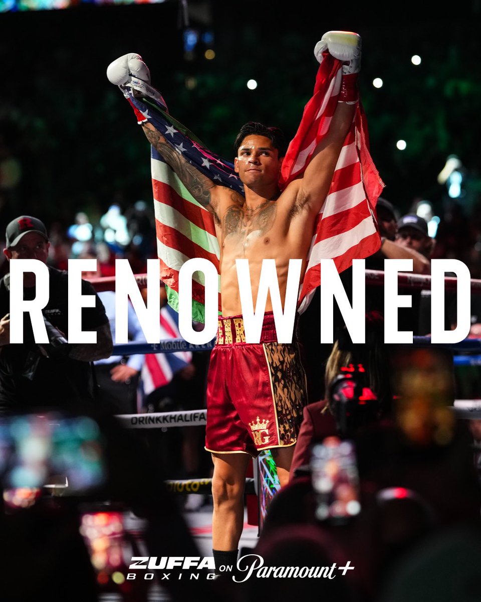 ParamountFanZon's tweet photo. Royalty in and out of the ring. 👑 https://t.co/xDEKwwisV5