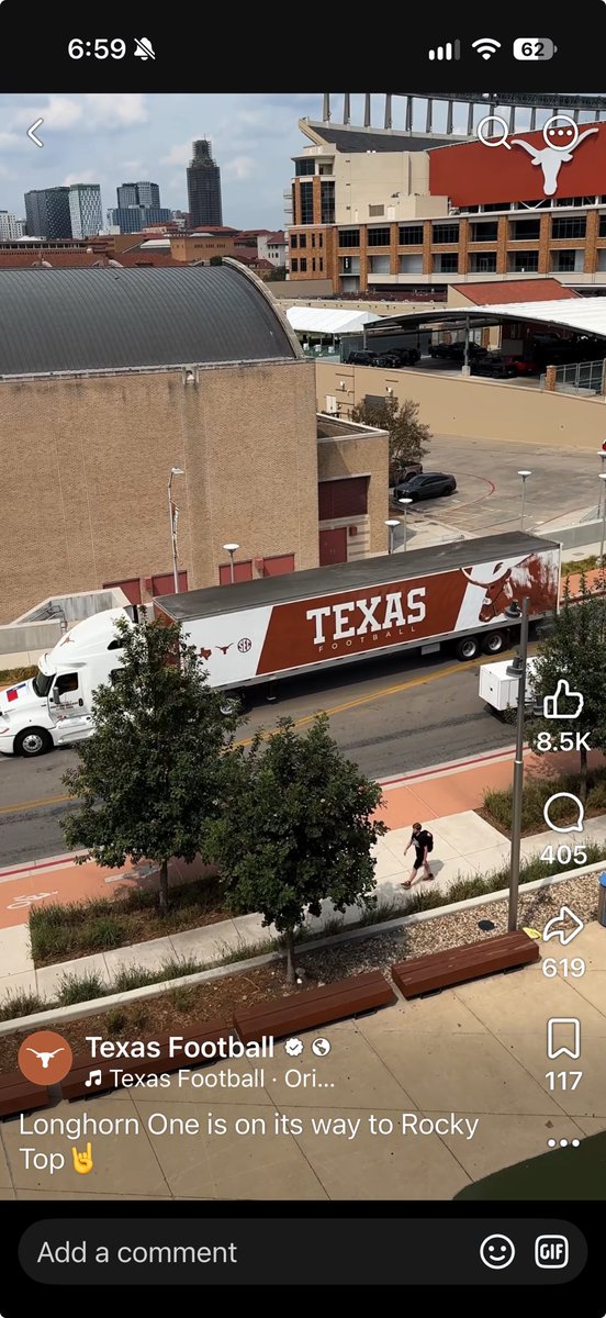 Dhicks80's tweet photo. @3HL1045 

Bevo left yesterday for Knoxville. https://t.co/xl5WBN8LTE