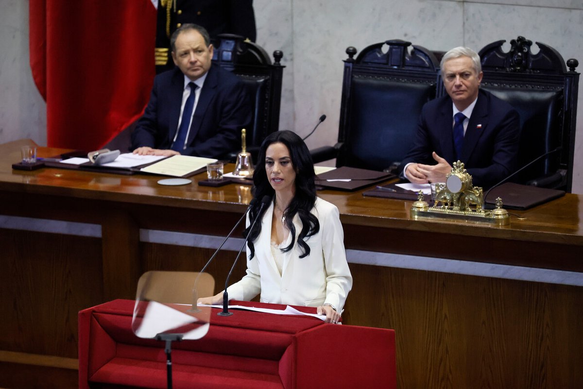 Cooperativa's tweet photo. Paulina Núñez pide "cirugía mayor" para remediar el déficit político del gabinete
https://t.co/tfAhU6c6KC https://t.co/5BrGTLCWDk