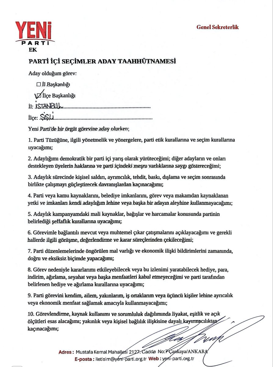 canercankartal's tweet photo. NEDEN ADAYIM?

Bize ortalama bir yaşamı dahi çok görenlere İNAT; ortaklarımızın doğrudan varoluşlarının renkleriyle, mücadele azimleriyle, birbirinden farklı hikâyeleriyle Ortak Gelecek’i kurmaya adayım.

Bizi hukuk ve kolluk zoruyla hapishanelere, baskı ve yıldırma zoruyla yalnızlığa ve bireyselleşmeye hapsetmek isteyenlere İNAT; her bir yurttaşımızın siyasete katılımı için irade göstermeye adayım.

Sesi kısılanın sesini büyütmeye, siyasetten uzaklaştırılanı siyasetin öznesi yapmaya adayım.

Annelerimize kaygı dayatanlara İNAT; onların kaygılandığı her gündemde olmaya, onların içini rahatlacak yerde durmaya adayım.

28 yaşında bir İlçe Başkanı adayı olarak; gençlere geleceksizlik dayatanlara İNAT; arkadaşlarımızın her isyanını duymaya, her itirazını tanımaya ve gelecek arayışlarına omuz vermeye adayım.

Şişli halkının haysiyetinin şahidiyiz.

O haysiyeti, o onurlu duruşu kendimize rehber alacağız. İrademizi tanımayanlara İNAT; kayyum düzeninin dayattığı onursuzluğu kabul etmedik, etmeyeceğiz.

Haysiyetimiz için mücadele etmeye adayım.