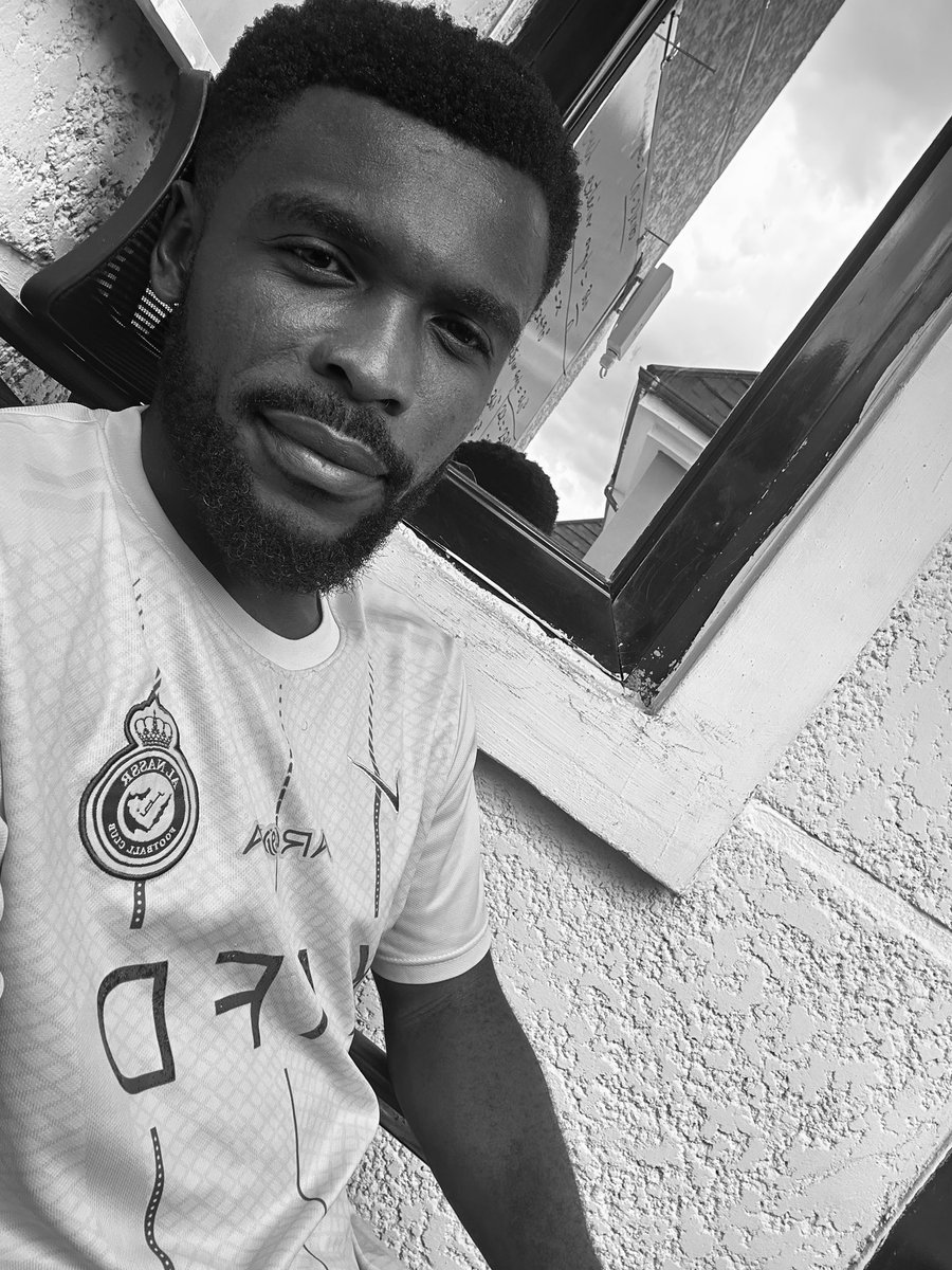 melprofesor1's tweet photo. I’ve been away for a long time. 
No post!
Haven’t been coding for weeks!
No project!

Made some financial mistakes!
Currently indebted.

Above all, I’m alive.

How are y’all doing? https://t.co/dSdSba7Xss