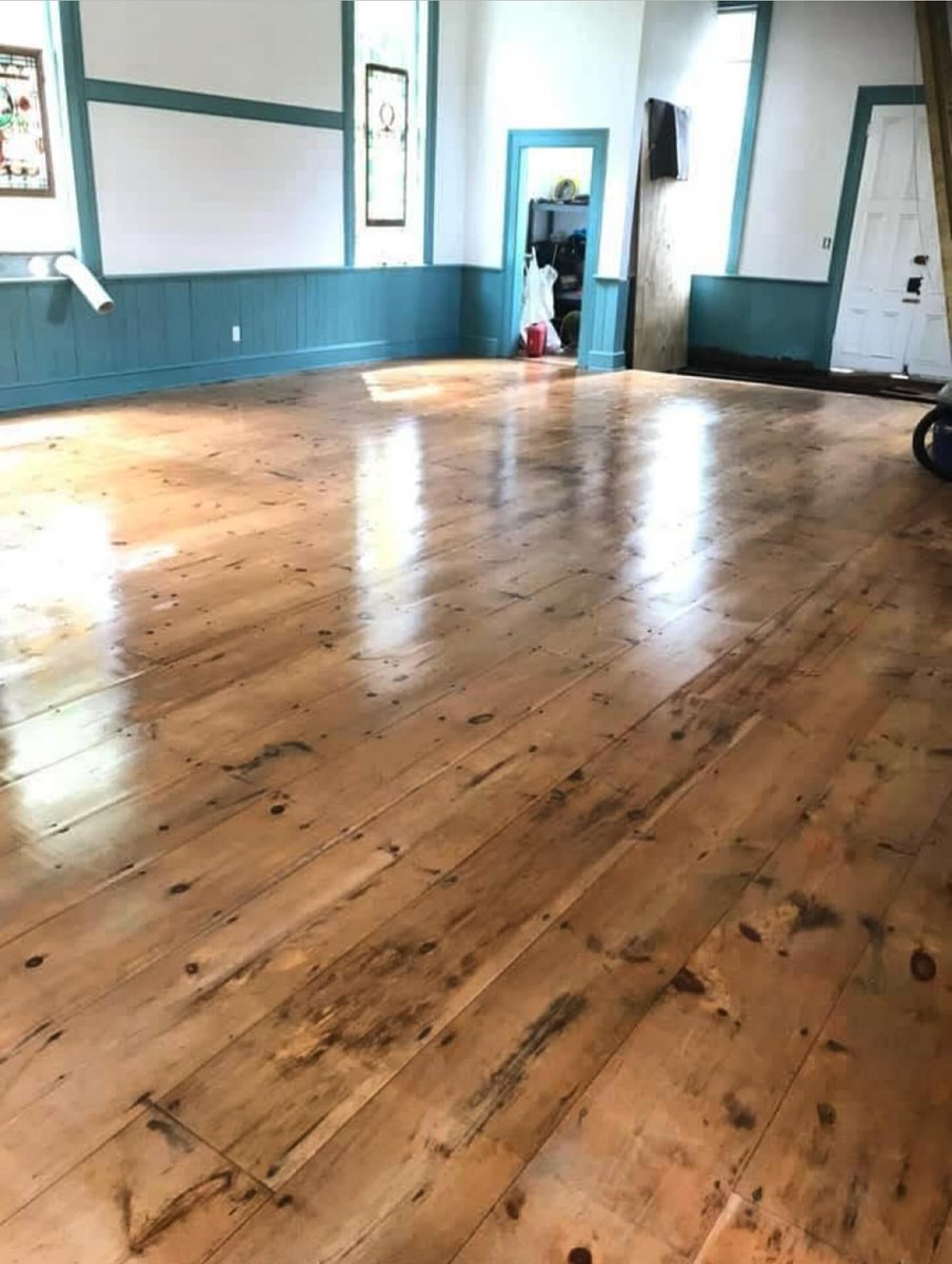 MarshallCaqm's tweet photo. Throwback Thursday to when we refinished the wide-plank floors—still one of our favorite features of the schoolhouse! https://t.co/8SGlMUcNgo