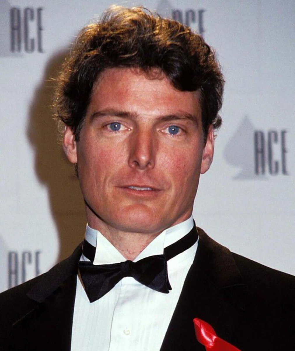 JuanC_Rdgz's tweet photo. 🎬 Christopher D'Olier Reeve (September 25, 1952 – October 10, 2004) 🎬
🎬 Remembering Christopher Reeve 🎬
#ChristopherReeve #RememberingChristopherReeve #Superman #SupermanII #SupermanIII #SupermanIVTheQuestforPeace #KalEl #ClarkKent #Superman https://t.co/DC3wPmyJdA