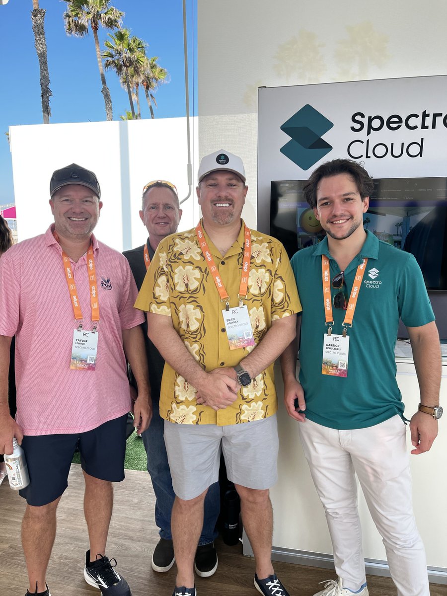 spectrocloudinc's tweet photo. Thanks for the memories, RetailClub AI Festival!
We spent 3 lovely days in Huntington Beach at the AWS Partner Clubhouse, and had a blast.

Big thanks to everyone who had fun with their emoji at our AI demo, and who joined the roundtables to talk through scaling AI across stores. https://t.co/DQUbSPQOMp