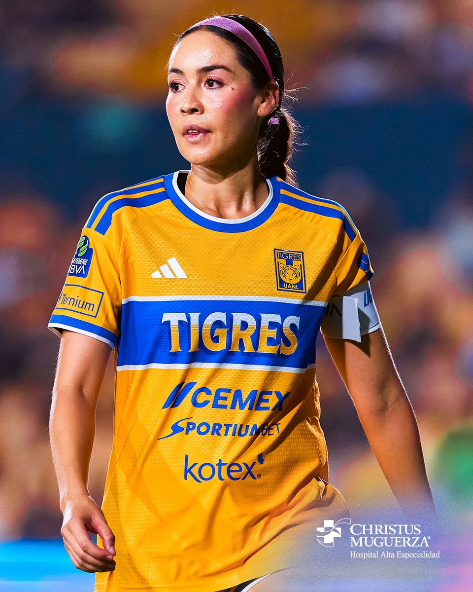 TigresFemenil's tweet photo. 🏥 REPORTE MÉDICO @christusmx
Informamos a nuestra afición que Greta Espinoza fue operada el día de ayer con éxito de la ruptura del ligamento cruzado anterior que sufrió en la rodilla derecha. El regreso al trabajo grupal quedará sujeto a su evolución.
#FuerzaGreta #FuerzaCapi