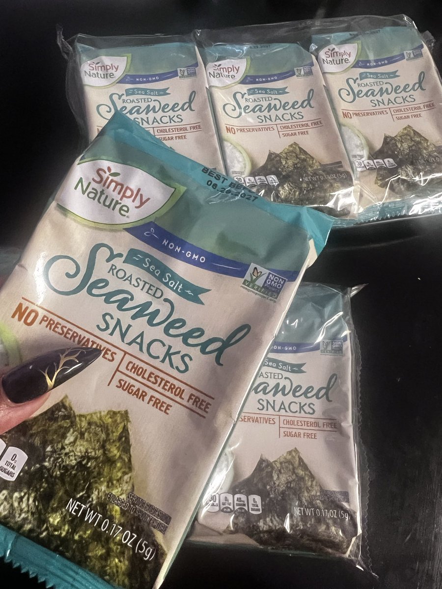 amthystphoenixx's tweet photo. Showing all the signs for the “Luteal Shutdown” where my energy drops to none. I cooked pepper steak yesterday for lunch the next few days and stocked up on my current favorite crunchy snack. So at least I won’t have to worry about lunch or snacks when I don’t know what to eat. https://t.co/8kRPRH4W6F