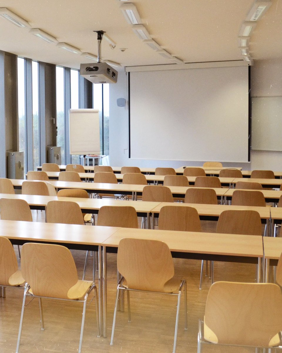 KerrieTrier's tweet photo. Study in Cologne: the perfect mix of academic excellence, vibrant city life, and career opportunities. Enjoy a modern campus at Mediapark, international connections, and endless ways to make the most of student life. https://t.co/WpYAsQixUa
