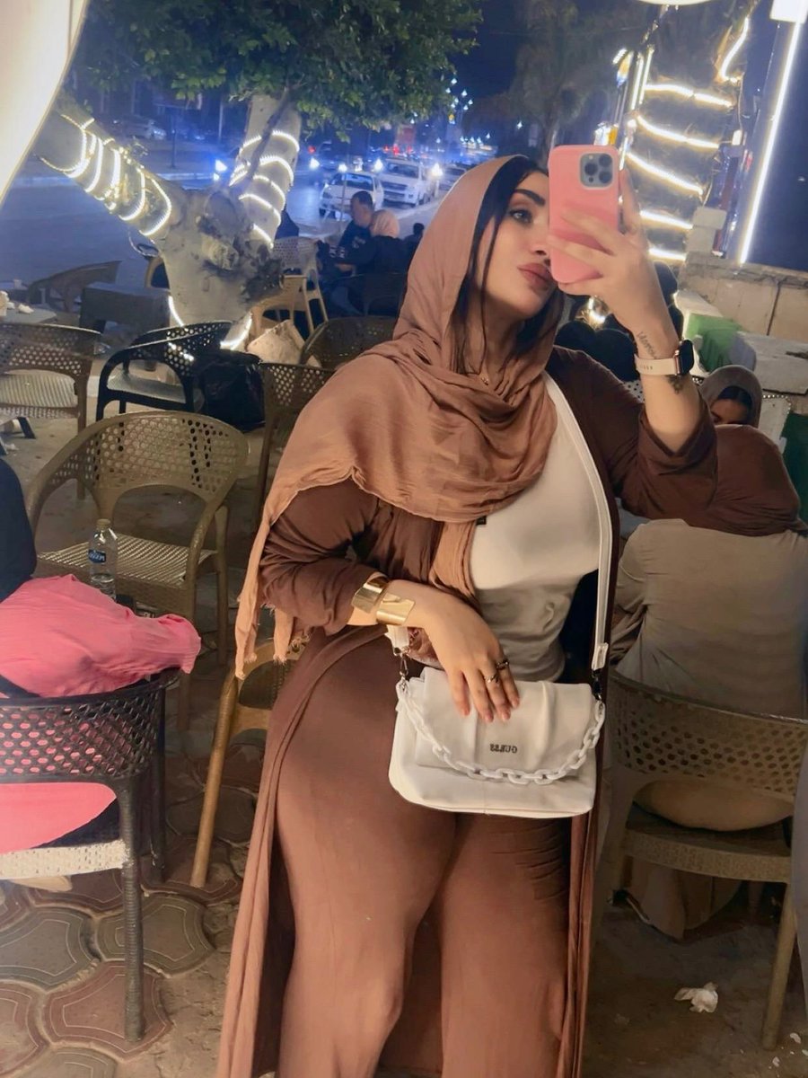 YASOoo213996's tweet photo. مش عارفه ليه الرجاله كلها بقت بقرون 😂😂🙈 عاوز يعرف راي الناس في مراته 🔥 https://t.co/QfLIXPUe8Y