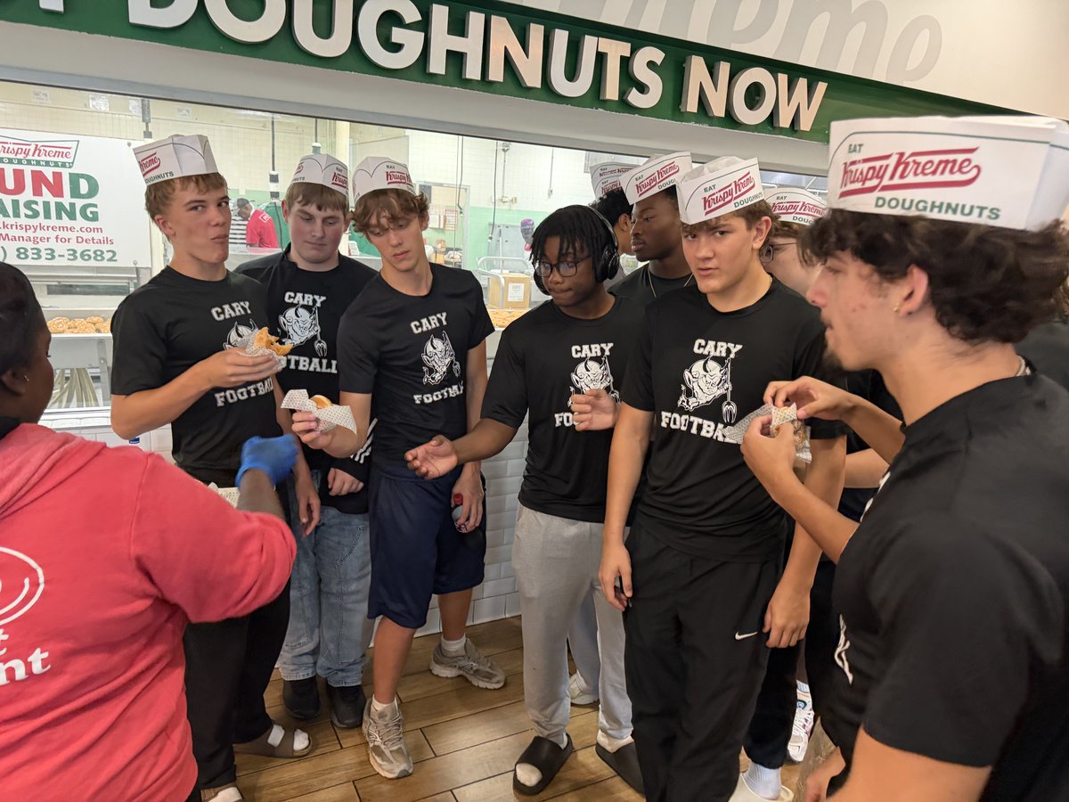 CaryImpFootball's tweet photo. The guys got the shutout on Week 5!! Got the squad out at the original Krispy Kreme! #Imps #Team #Shutout https://t.co/CzS9gHmkC3