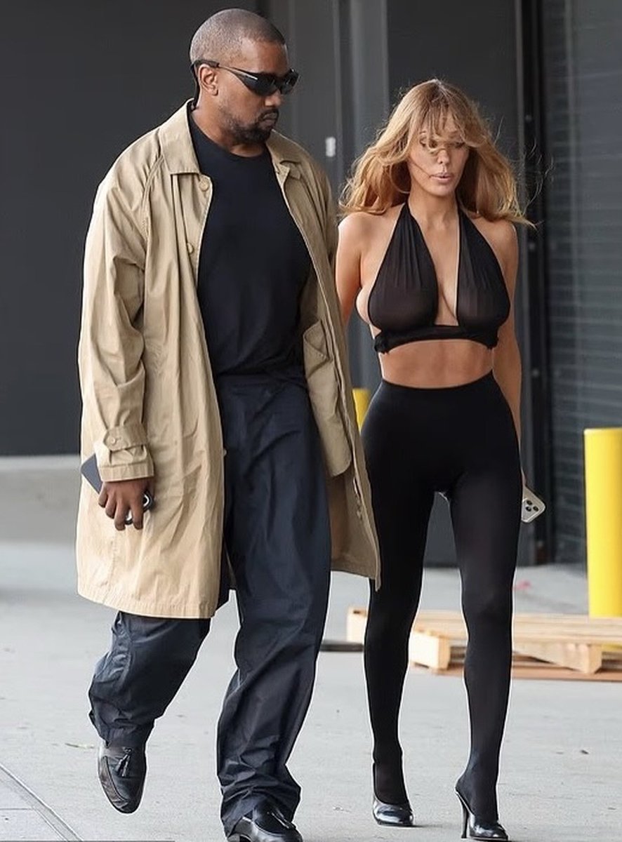YeTimes's tweet photo. Ye and Bianca going to the Lucas Museum of Narrative Art https://t.co/DWD784mWqU