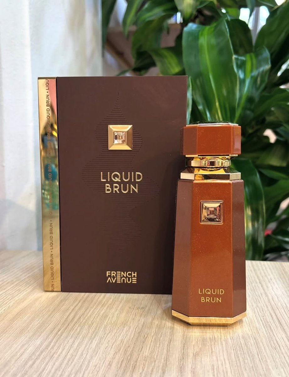 Maimunandg's tweet photo. 🏷Oud Mood 27,000 
🏷Asad elixir 30,000 
🏷Liquid brun 58,000 
🏷Club de nuit intense man limited edition 115,000 
📍Zaria 
We deliver nationwide https://t.co/ufqAK5Da9D