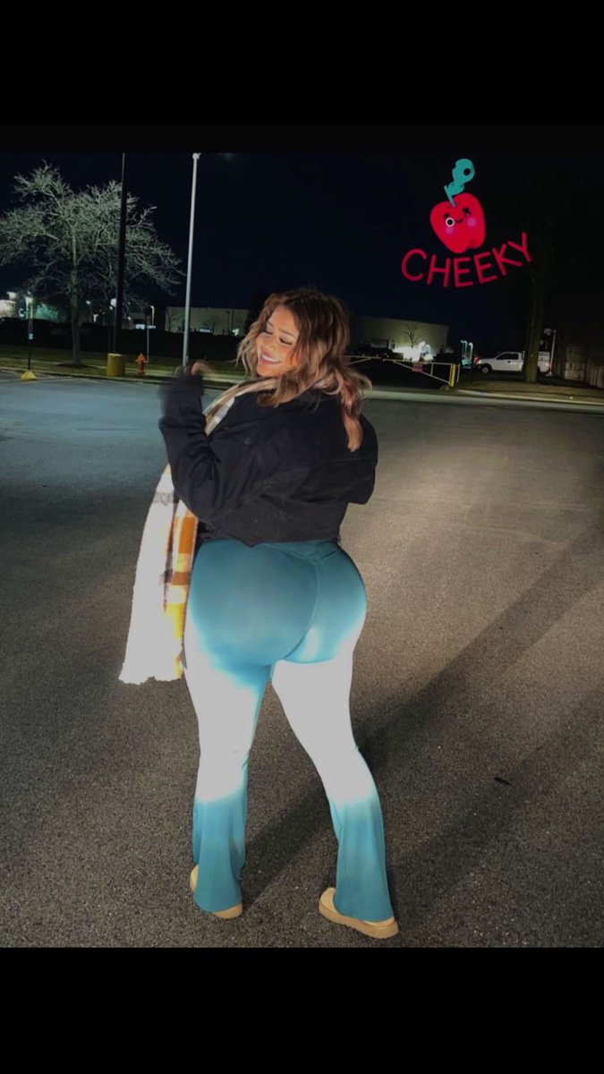 IRLGOOONER's tweet photo. Latina irl with big fat bubble butt😵‍💫🍑🇲🇽 https://t.co/6zb8bHj9wW
