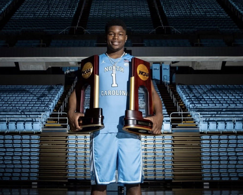 TorresOnUNC's tweet photo. Looks like five-star Nasir Anderson had a good time on his visit to Chapel Hill 😏😏

(via Nasir Anderson/Instagram) https://t.co/xsVYONyrNi