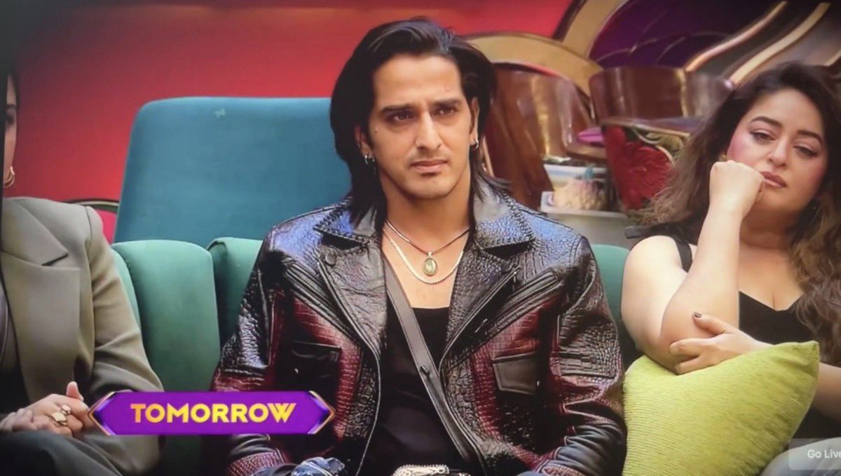 Nahyan_here's tweet photo. Fatima praised Qazi for standing up for Uditi and being entertaining all season and saying, “I want you to win!” ❤️🔥

Now I wanna see the Chuha Gang’s faces. 😭💀

#QaziTouqeer #Biggboss20 https://t.co/E0kK96zUd3