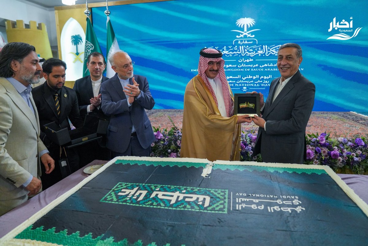 JJJuraid's tweet photo. هل هذا خطأ فادح سيندم عليه العاهل السعودي القادم؟ أم ثنائية حميمية بين بلدين شقيقين؟
(سبتمبر 24, 2026) https://t.co/cpMrniWnwr