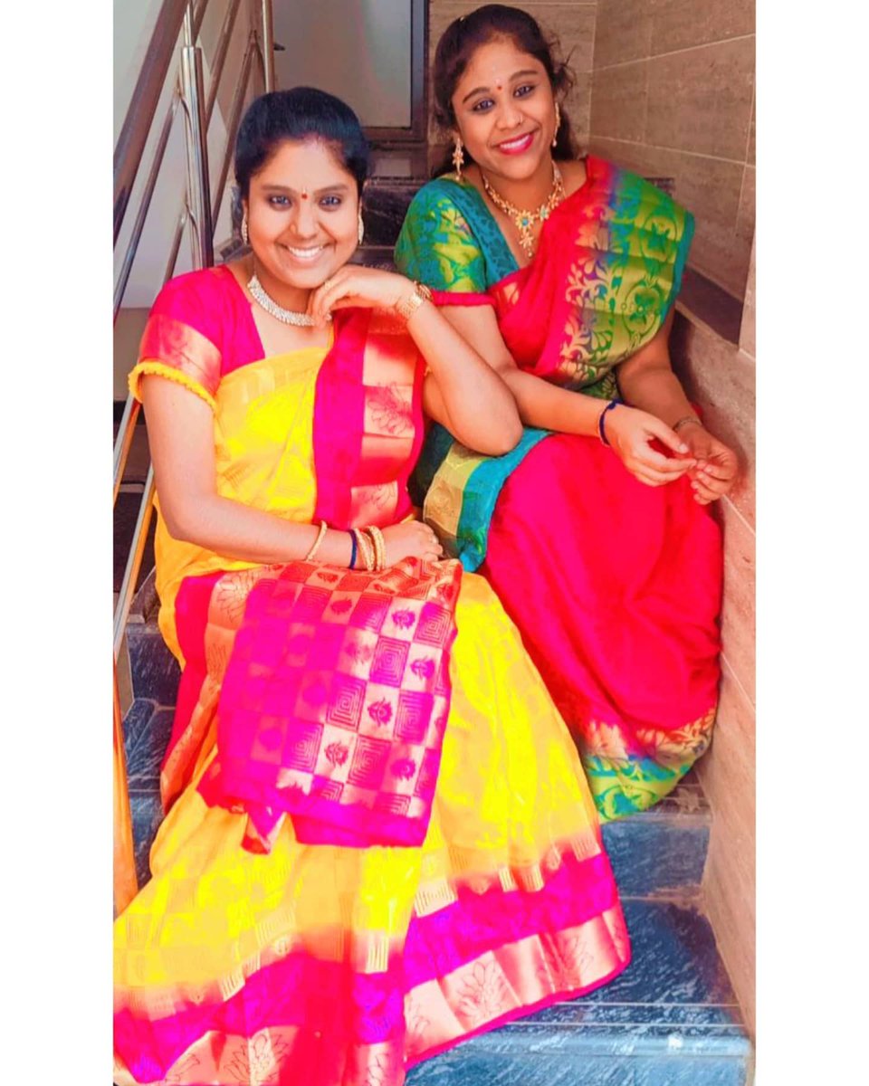 KatherinLums's tweet photo. Dussehra look. https://t.co/kZyQLdllDi