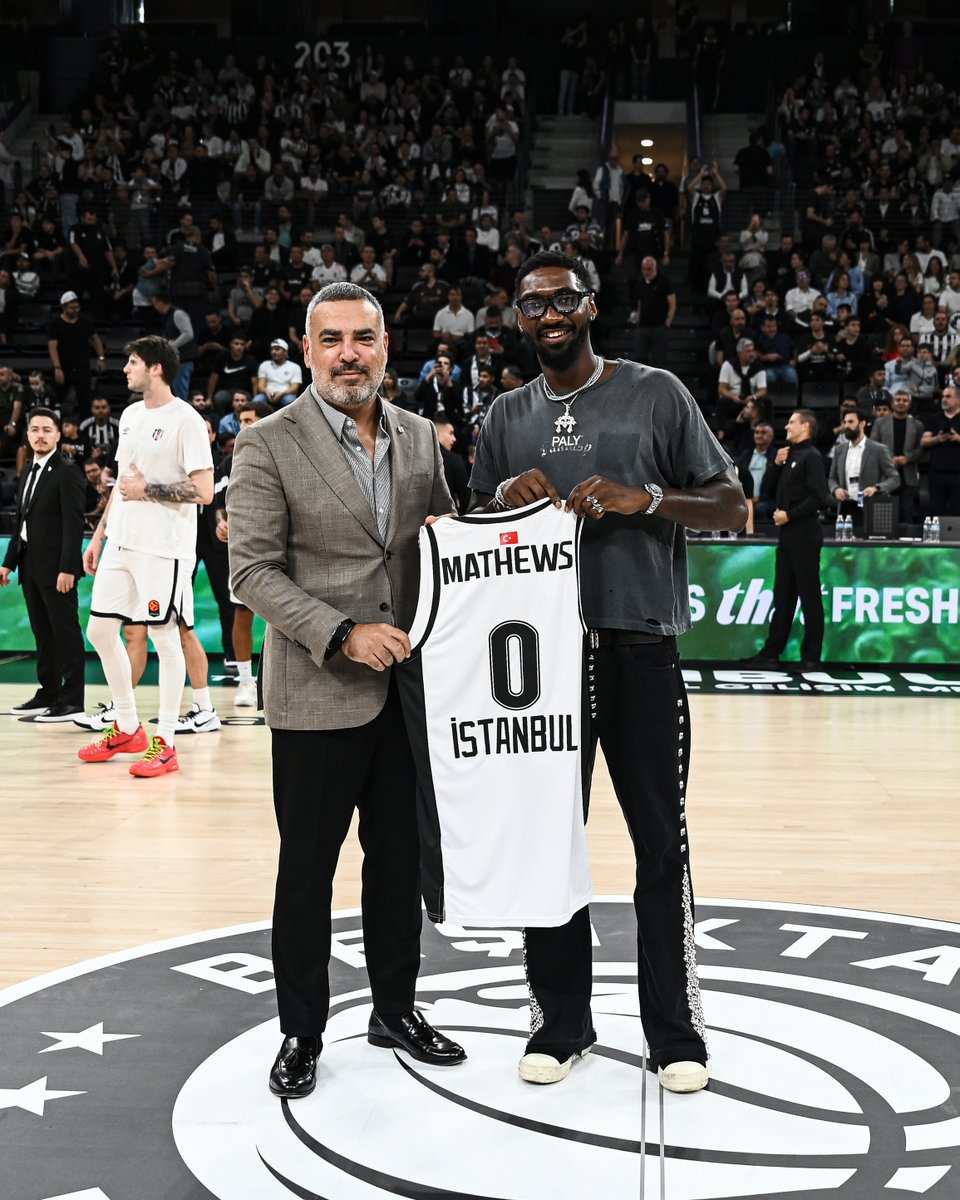 BJK_Basketbol's tweet photo. Once an eagle, always an eagle. 🦅 

Jonah Mathews 🖤🤍 https://t.co/J70TqPl0Kz
