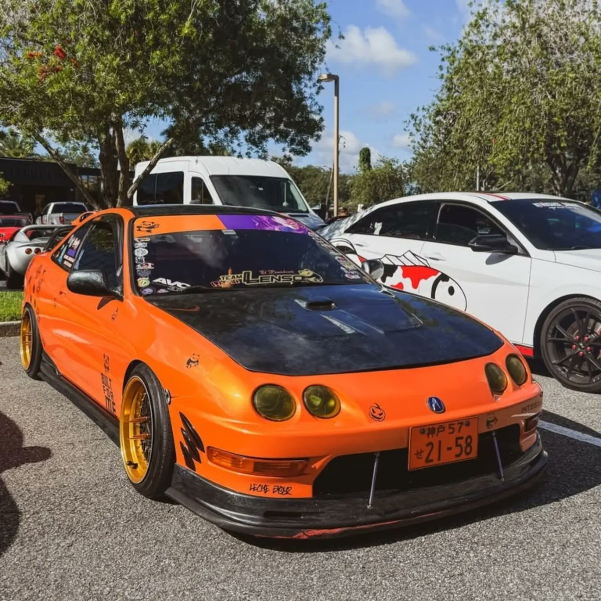 TuRefsal2khq's tweet photo. Thank you @moto_caden for the photos from @henrysdepot Cars and Coffee. Transformer x Jigsaw: different styles, same passion. Built for me, not for anyone’s approval. Team @teamlenso. https://t.co/BAyjMN6prT