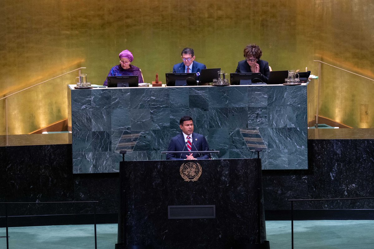 presidencymv's tweet photo. At the #UNGA81 General Debate, His Excellency Vice President Uz @HucenSembe delivers the Maldives National Statement, outlining national development priorities and reaffirming the ambition to become a developed nation by 2040.

Advocating on behalf of SIDS, he called for urgent climate finance and debt sustainability, alongside stronger international cooperation for comprehensive UN reform, an end to the genocide in Palestine, and progress for all.

#MDVatUNGA81