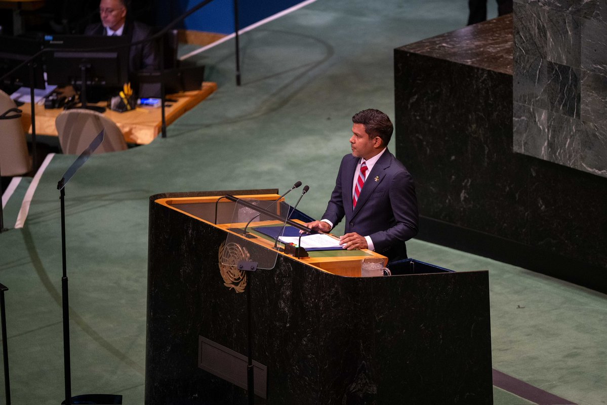 presidencymv's tweet photo. At the #UNGA81 General Debate, His Excellency Vice President Uz @HucenSembe delivers the Maldives National Statement, outlining national development priorities and reaffirming the ambition to become a developed nation by 2040.

Advocating on behalf of SIDS, he called for urgent climate finance and debt sustainability, alongside stronger international cooperation for comprehensive UN reform, an end to the genocide in Palestine, and progress for all.

#MDVatUNGA81
