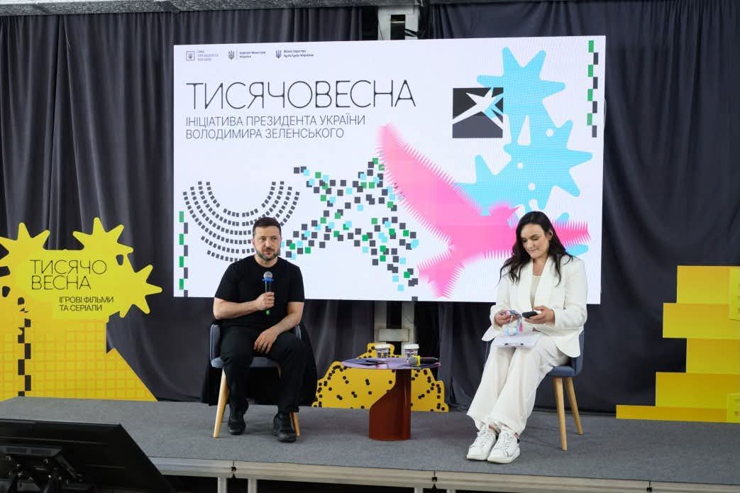 tendertorg21's tweet photo. 💬 «Потужна потужність» ➖ 5,6 млн грн коштувала державі «Тисячовесна» в Івано-Франківську. 

💰 Зокрема:
1,78 млн грн - оренда приміщення;
1,29 млн грн - маркетингові послуги;
1,1 млн грн - організація прямих трансляцій;
1,44 млн грн - послуги перекладу

На палю зепідора! https://t.co/ONW75NONcV