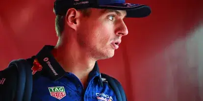 RBR_Daily's tweet photo. Max Verstappen says this was Red Bull's chance to win a Grand Prix in 2026

"This was the chance to win the race. We completely ruined it. They [Mercedes] are very fast. I think they're a step above the rest. I'll do my best to go after the podium."

[@F1Maximaal_nl] https://t.co/dzm0dGYS7r
