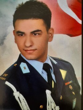 brgndhyklstk's tweet photo. Silah yok, emir yok, eylem yok! Kamera kayıtlarında dinlenme salonunda olduğu açıkça görülen Taner Doğan yıllardır cezaevinde tutuluyor. Suçsuzluğu delillerle sabit olan bir insan neden özgür değil?
  
​Sessiz kalma, Taner Doğan’ın sesi ol!

​TanerDoganıDuyun https://t.co/GPFfTgbIjY
