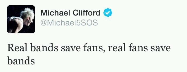5SOSBrasilFam's tweet photo. Há 13 anos, Michael postava o icônico tweet que mudou a trajetória do fandom!

“Bandas reais salvam fãs, fãs reais salvam bandas” https://t.co/D0rEapoqow