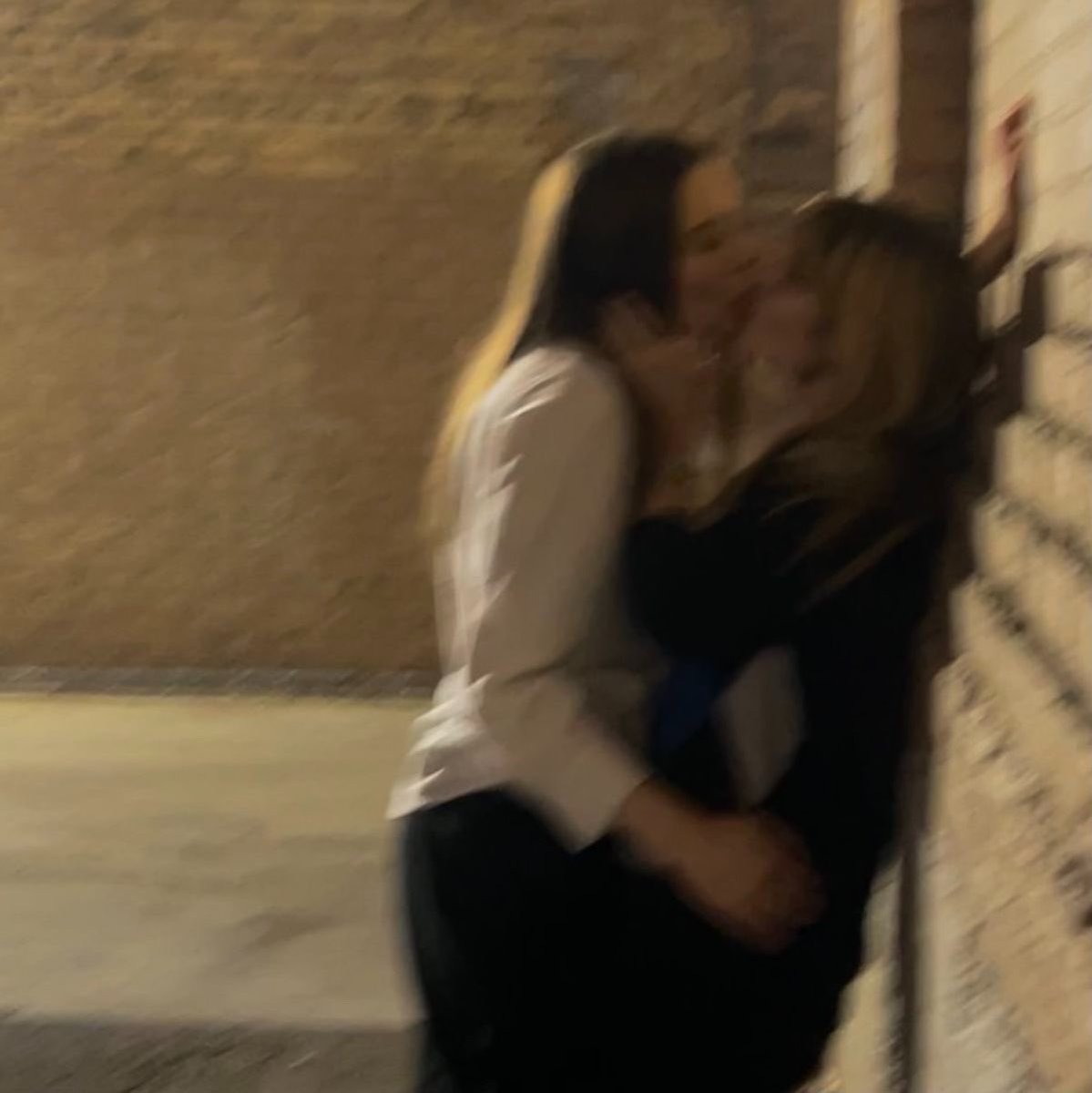 prentissswf's tweet photo. found this on pinterest and OMG it’s literally jemily https://t.co/KzW6NC3GmK