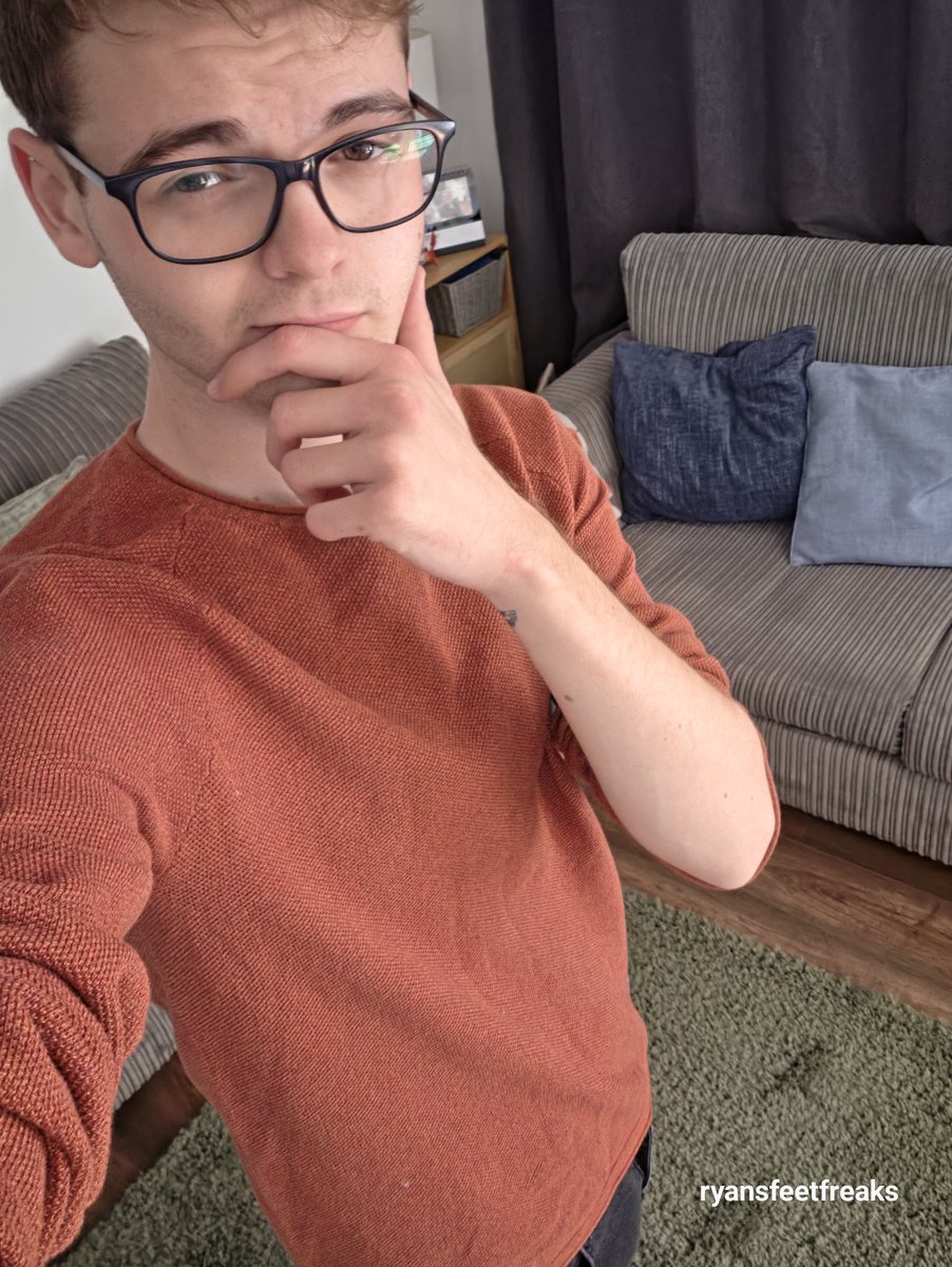 riley23948246's tweet photo. Wanna spoil me? My link for my amazon wishlist is here -
https://t.co/hsArFdTiSz
My link to my onlyfans where i do similar content and longer versions. subscriptions are free https://t.co/Ln8HCyjrbZ

if you dm me, i'm open for personal foot based content (payment via wishlist) https://t.co/y3tfZD0tA5