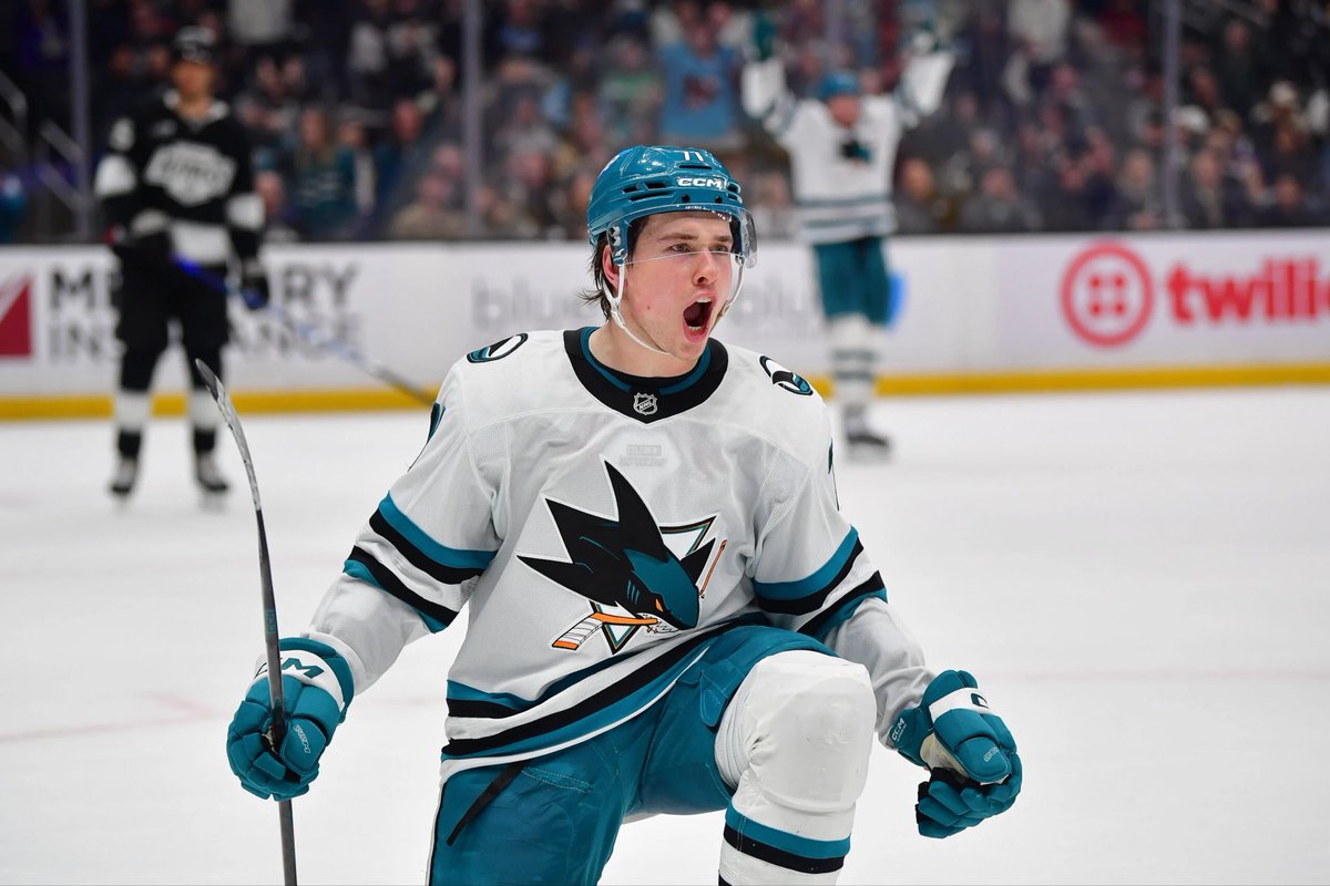 ATHornHockey's tweet photo. NEWS: The San Jose Sharks have named Macklin Celebrini as team captain. 

#NHL #TheFutureIsTeal 

(📷: THW) https://t.co/cCljFyFWZr