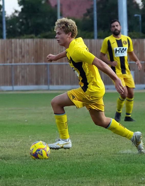 rocks_fc's tweet photo. ⚫️🟠 AFC Mangotsfield Rocks First Team are back at Cossham Street tomorrow as they take on Totterdown FC, with kick off at 3pm 🟠⚫️
🌤️ Weather looks good
🍺 Bar open from 1pm
🎟️ Entry £3
📘 Programmes £1
#uptherocks #upthecolliers https://t.co/aMDo1z0et5