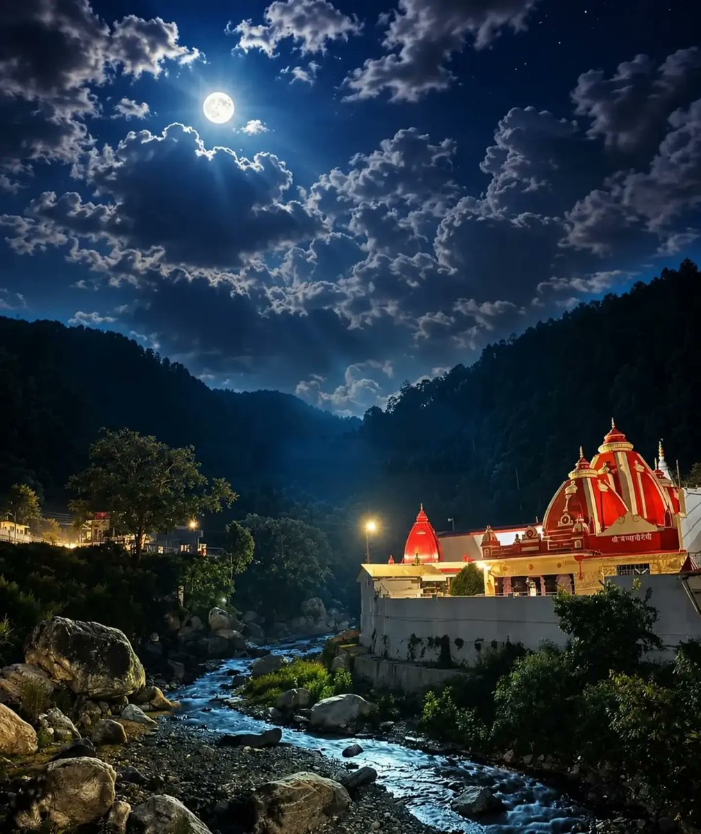 RemonaCrumble's tweet photo. जय हो बाबा नीम करोली महाराज जी। https://t.co/4Ls9G8idNk