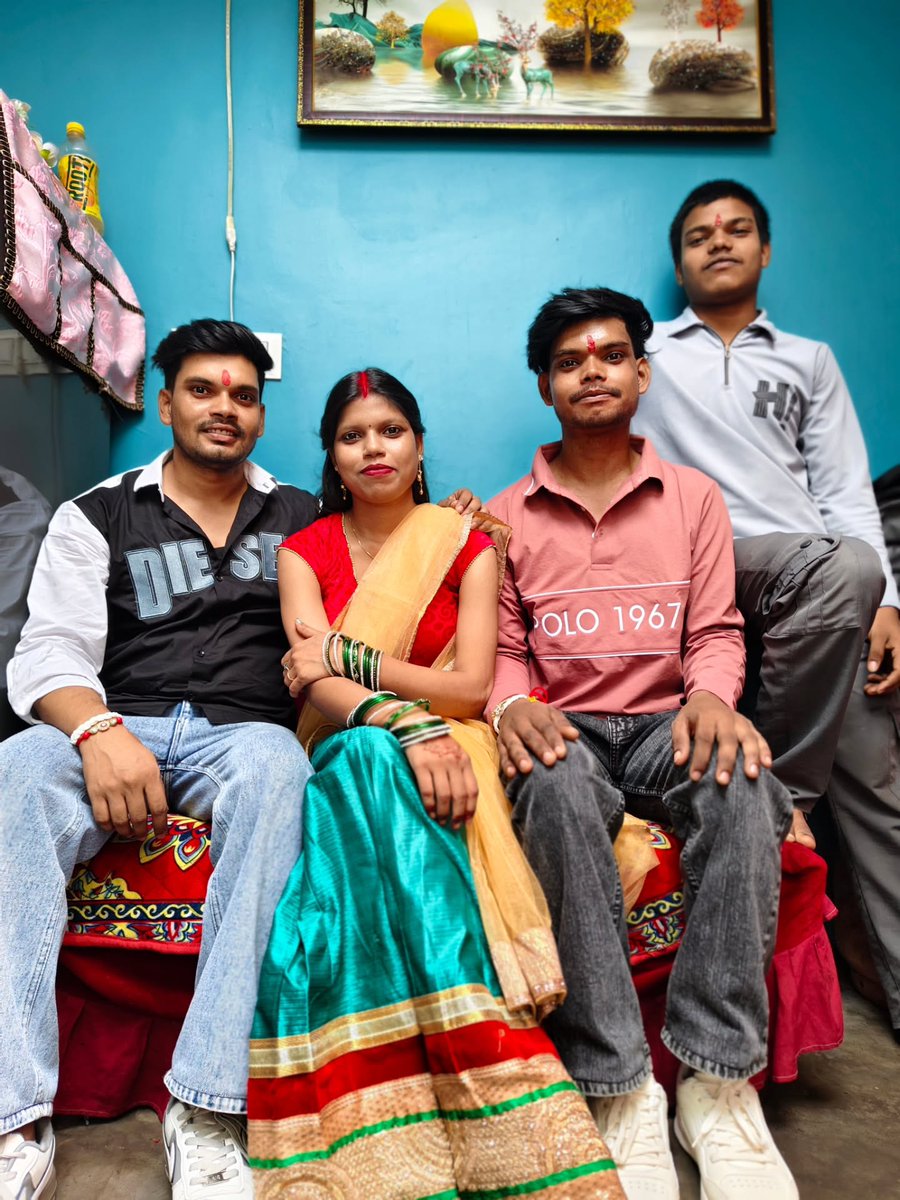 FridaGothrl4's tweet photo. Happy Raksha Bandhan! Wishing you a lifetime of love, laughter, and cherished sibling memories. https://t.co/loeimNq5lC