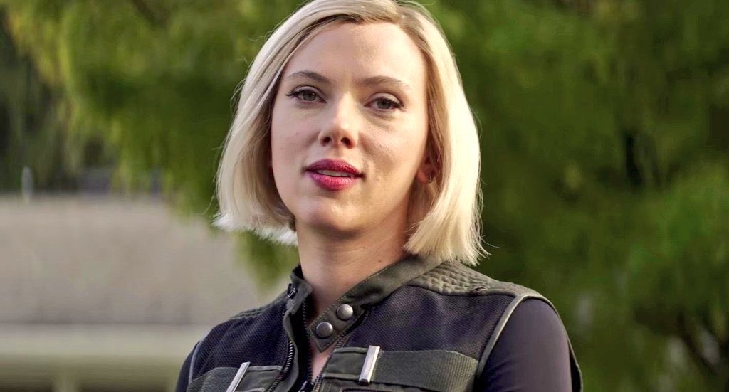 ifonlypeach's tweet photo. rivedere endgame mi ha fatto riaffiorare la rabbia per il trattamento di natasha, la morte piú cruda e triste, nessun funerale per il suo personaggio, niente, vedremo che ha una lapide nella postcredit del suo film uscito solo dopo averla fatta fuori, non meritava questo https://t.co/sAzLDpwUZz