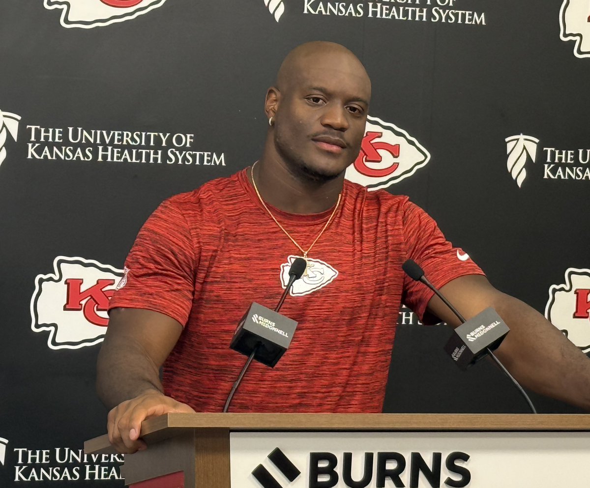SportsRadio810's tweet photo. #Chiefs running back Kenneth Walker III when asked about his workload and if this is a pace he can maintain: 

“Definitely. Whenever my number is called, I’m going to try my best to make plays, just keep going throughout the season.” https://t.co/Hc35JWf3Og