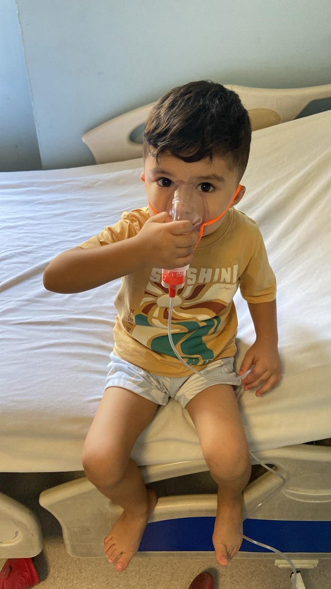 bahargecmiss's tweet photo. Eşi farklı kurumda olan öğretmenler, yetersiz kontenjan yüzünden 3 yıldır parçalanmış bir hayat yaşıyor. Asker ve polis eşlerinin hakkı bize de verilsin. @Yusuf__Tekin il emrinin yeniden değerlendirilmesini istiyoruz. #AilemiVerYusufTekin 💔😔👨‍👩‍👧‍👦 https://t.co/EEJyB3aEoS