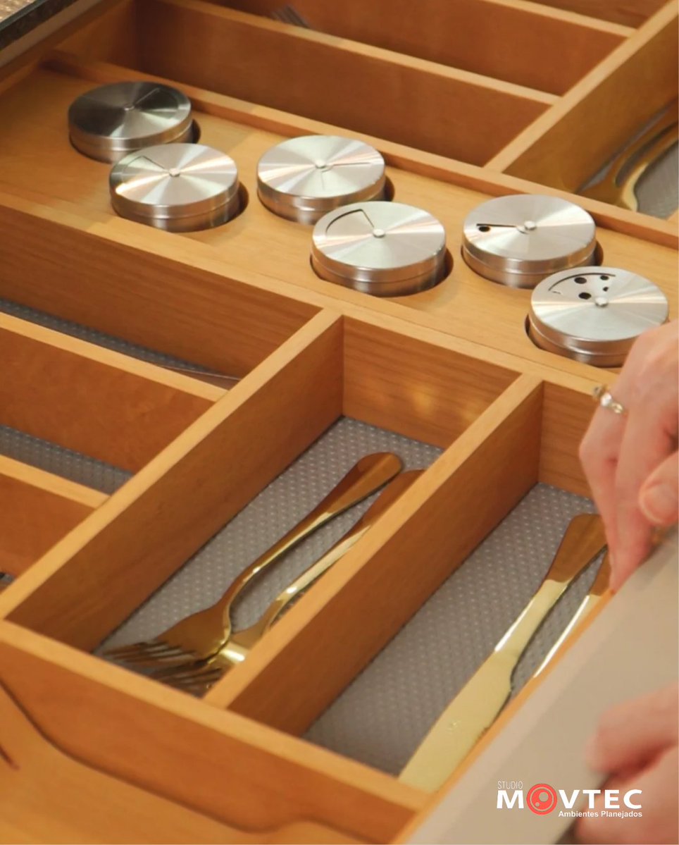 StudioMovtec's tweet photo. Organize com Estilo: Acessórios que Transformam sua Cozinha em um Espaço de Excelência❗

♦️Sua cozinha merece mais que funcionalidade—merece ser um espaço onde praticidade encontra design sofisticado. https://t.co/cT6IapPdIQ
