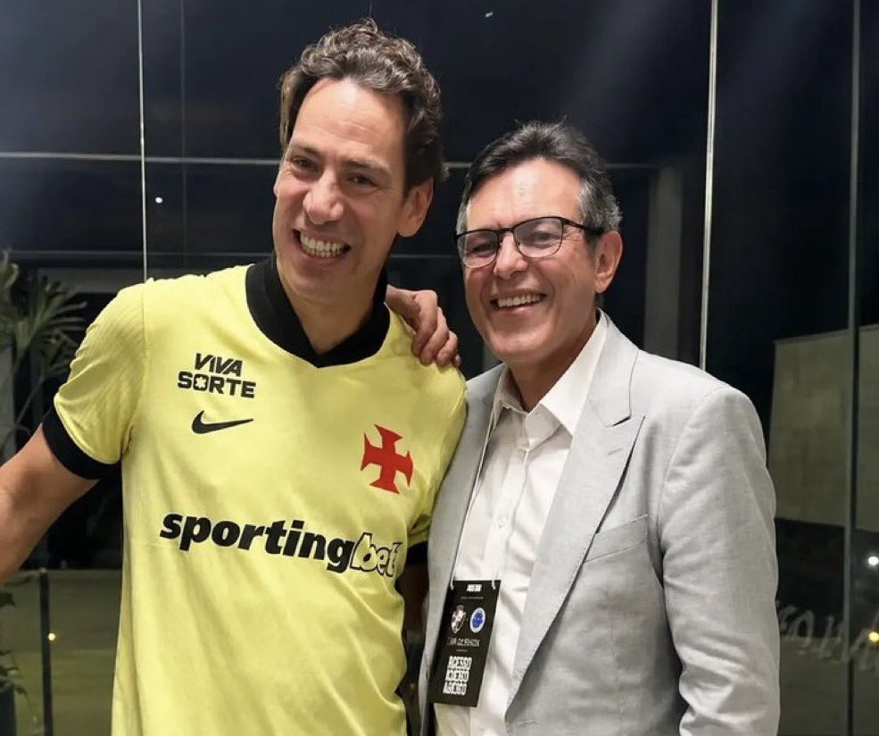 futebol_info's tweet photo. "ESSE VAI SER O MAIOR PROJETO ESPORTIVO DA AMÉRICA DO SUL."

🎙️ Mário Junqueira, sócio de Marcos Lamacchia na compra da SAF do Vasco. https://t.co/4ckCKXYYxp