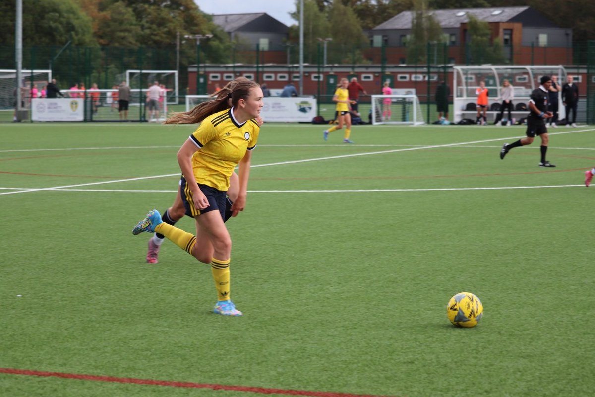 maddoxcliff's tweet photo. FOURTH SEASON. ONE DREAM. 💛💙
Tomorrow we kick off our first league game of the season against Halifax U16s! 
My 4th season with Leeds United. Proud of the journey so far, grateful for every opportunity and ready to keep working, learning and pushing myself.
#LUFc  #Football https://t.co/Ufk6GPMxaS