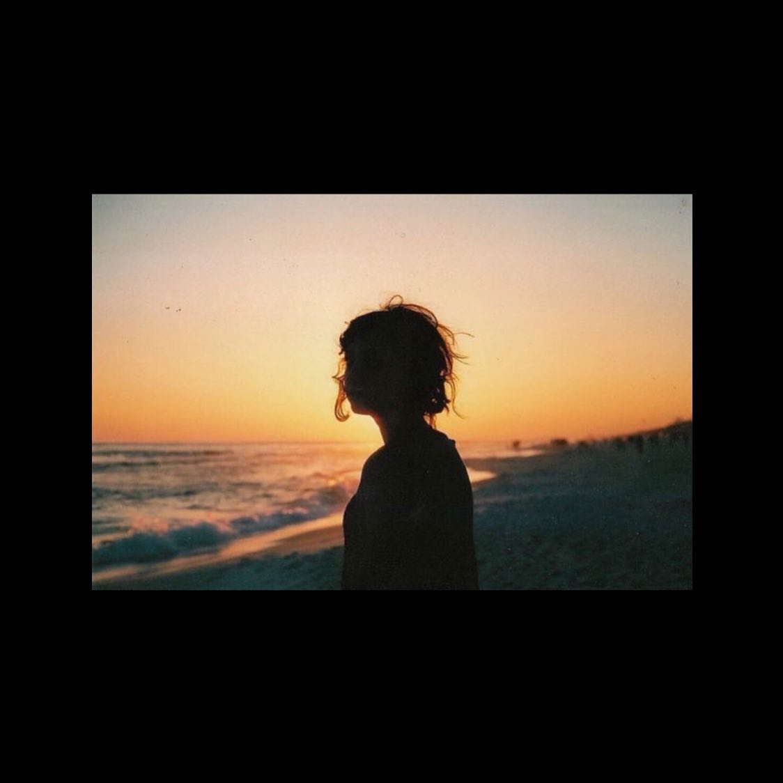 JasperLeppcj's tweet photo. The way we speak is heartbreaking: we never sound as we intend. We stop mid-sentence, terrified of saying the wrong thing. Yet there’s accidental poetry in our imperfect attempts to communicate. We’re all quietly trying—and failing—to be understood. https://t.co/mxxlQZ0luN