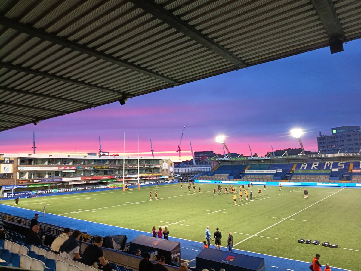 nburridg's tweet photo. Arms park looking good https://t.co/PP0ngdjPVj